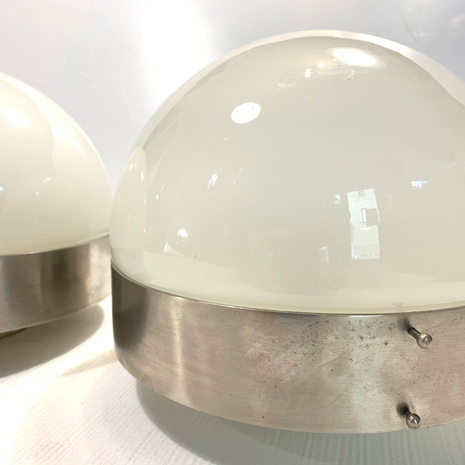 Sergio Mazza per Artemide <br> Coppia di plafoniere mod. Clio anni 60 - immagine 4