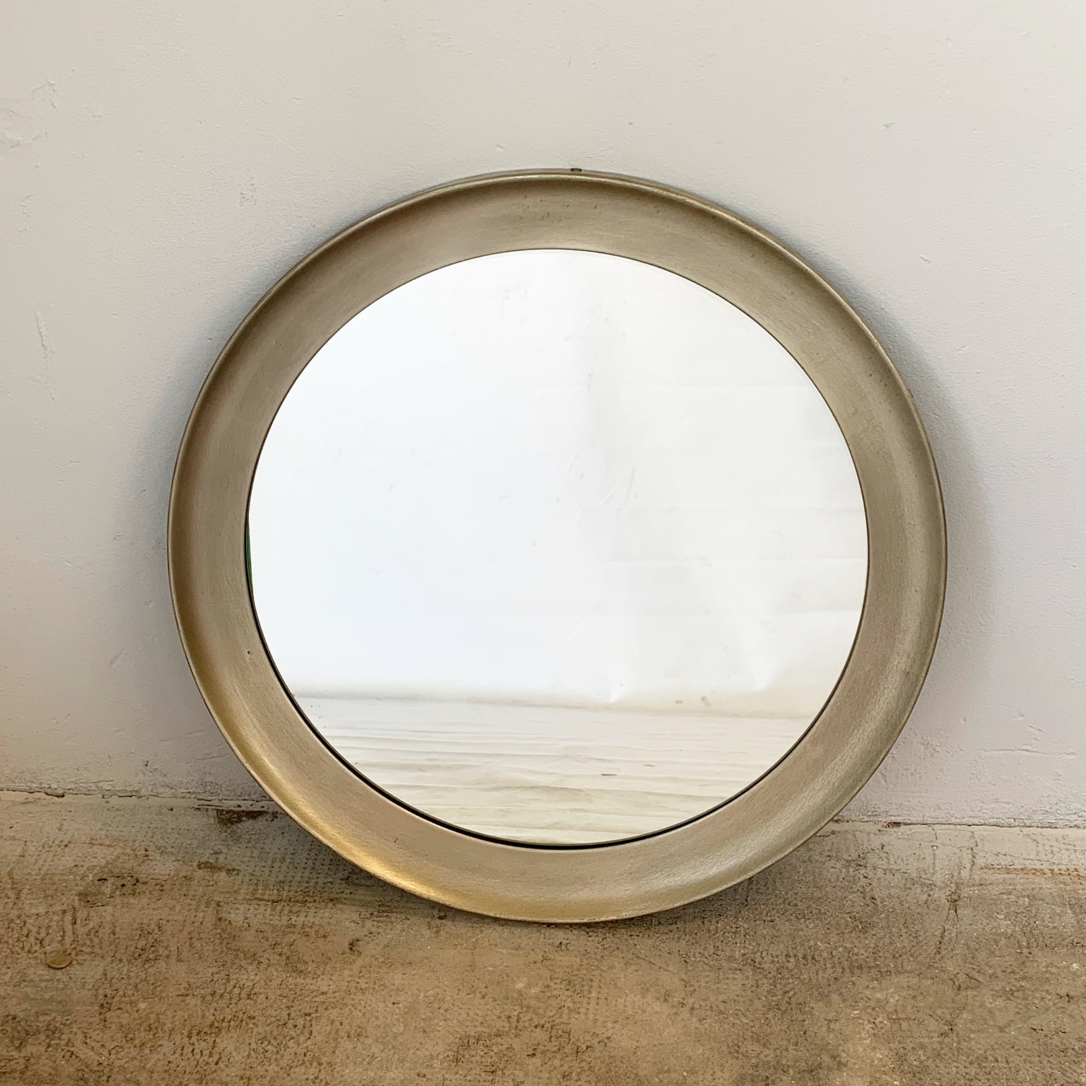 Sergio Mazza per Artemide <br> Grande specchio circolare anni 60 mod. Narciso - immagine 2