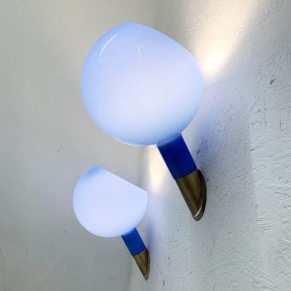 Gae Aulenti e Piero Castiglioni per Fontana Arte <br> Coppia di applique mod. Parola