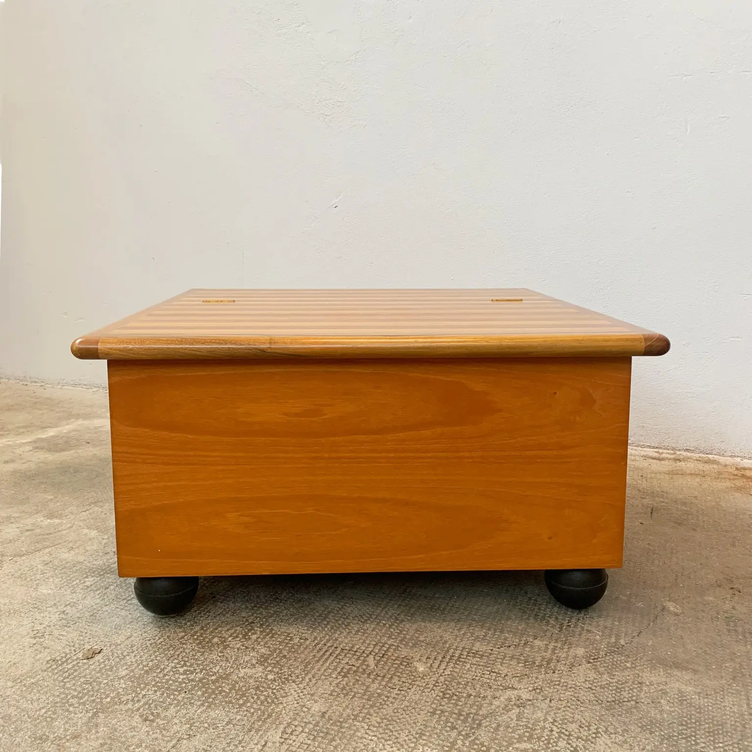 Mario Bellini per Cassina <br> Raro tavolino contenitore Storage box della serie Pianura, 1971 - immagine 3