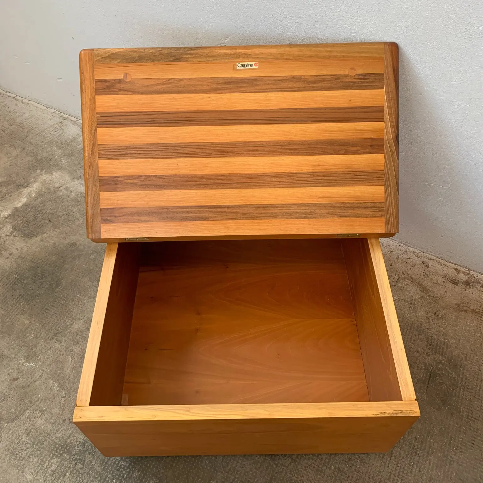 Mario Bellini per Cassina <br> Raro tavolino contenitore Storage box della serie Pianura, 1971 - immagine 7