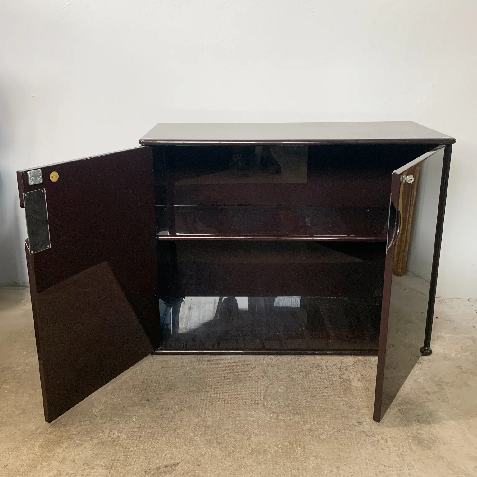 Lugi Caccia Dominioni per Azucena <br> Piccolo mobile contenitore mod. MB5B, anni 70 - immagine 7