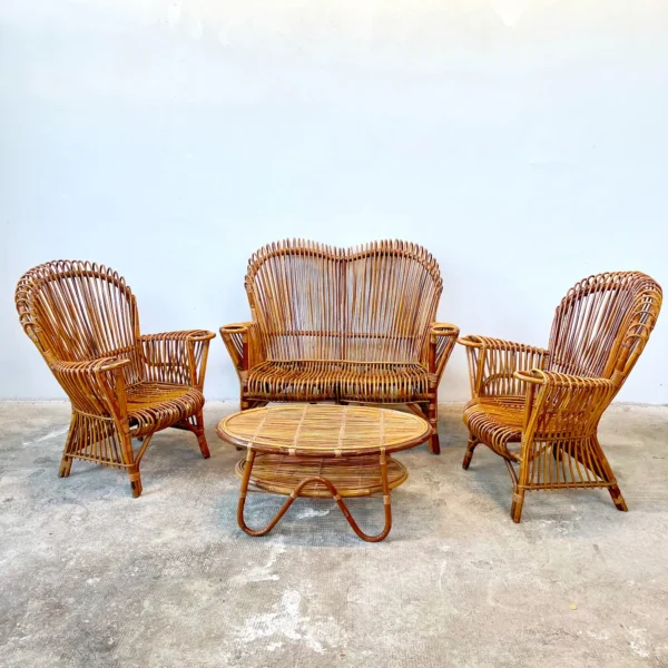 Antonio Dal Vera <br> Salotto in vimini anni 60