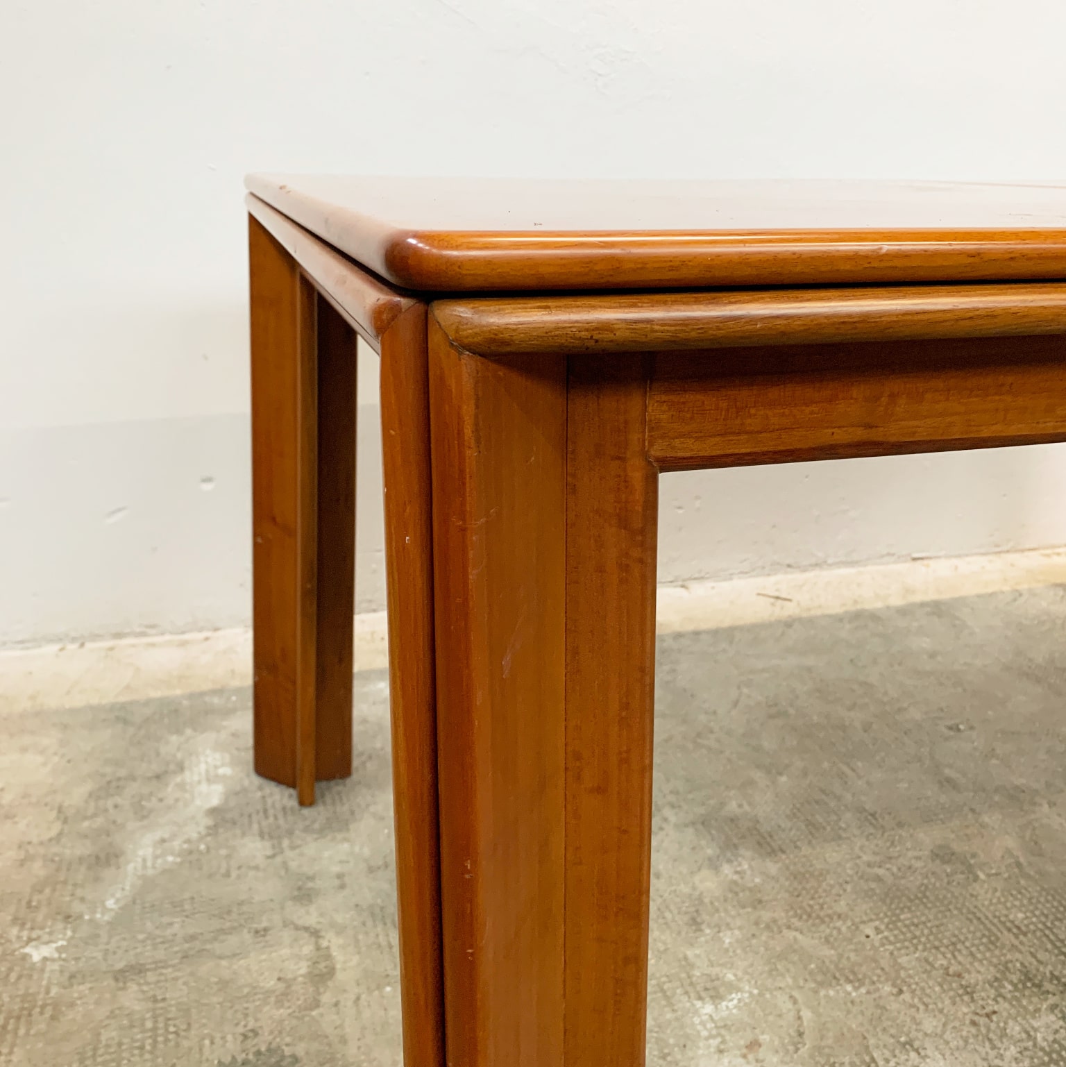 Afra e Tobia Scarpa per Molteni <br> Tavolo allungabile mod. Mou, anni 70 - immagine 7