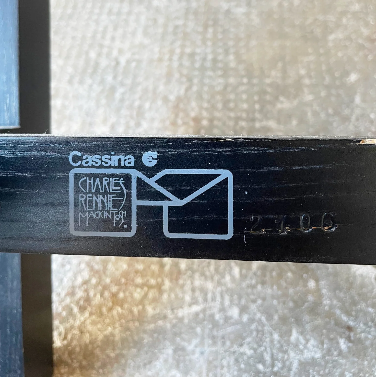 Charles Rennie Mackintosh per Cassina <br> Coppia di sedie mod. DS3, anni 80 - immagine 10