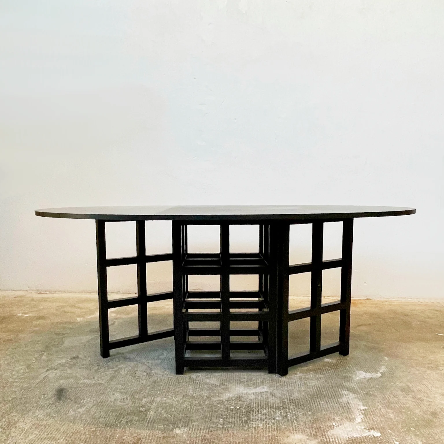 Charles Rennie Mackintosh per Cassina <br> Tavolo ovale mod. DS1, anni 80 - immagine 2