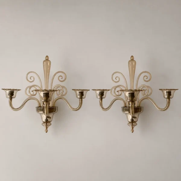 Coppia di applique in vetro ambrato <br> Murano, anni 60