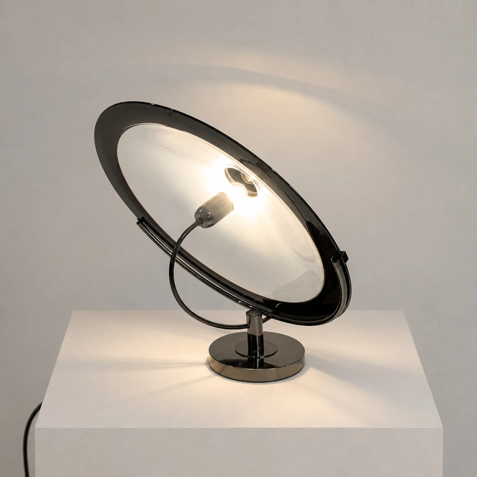 Mila Schön per Arte Vetro Murano <br> Rara lampada da appoggio, anni 80 - immagine 3