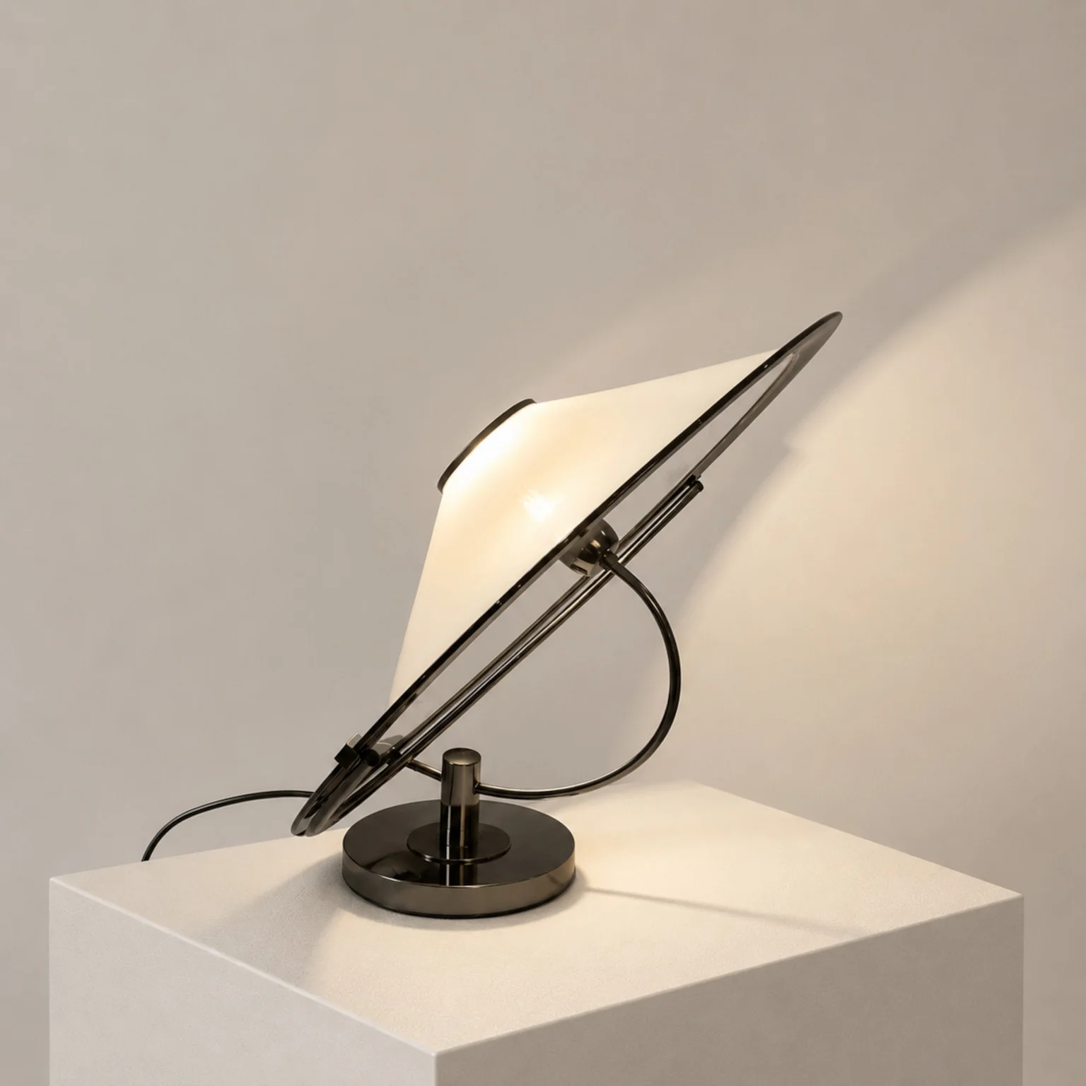Mila Schön per Arte Vetro Murano <br> Rara lampada da appoggio, anni 80 - immagine 4